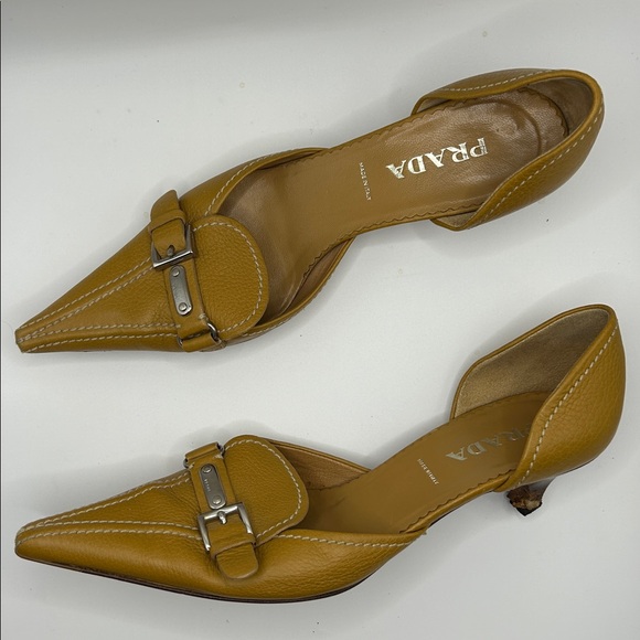Prada Women's Light Brown D'Orsay Heels size 6.5 - Picture 2 of 13